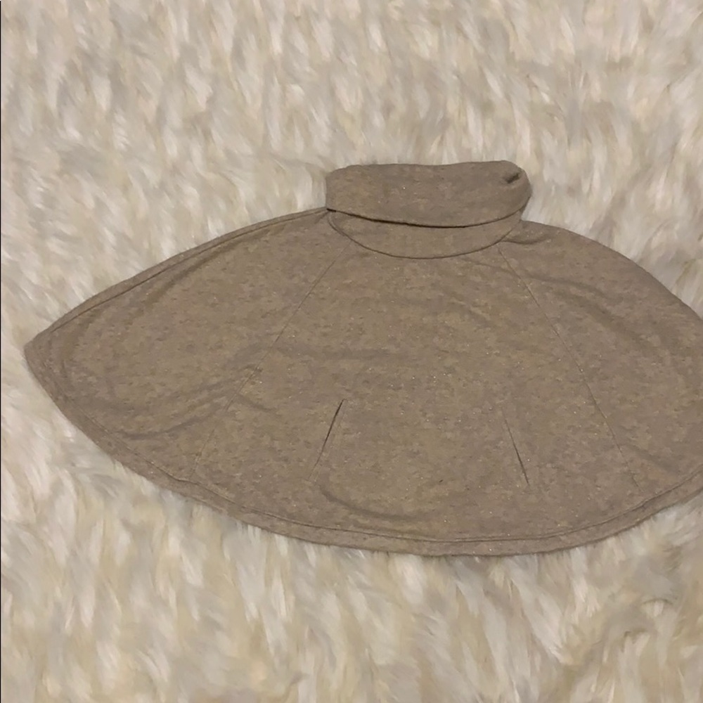 Girls Glittery Poncho size 4T